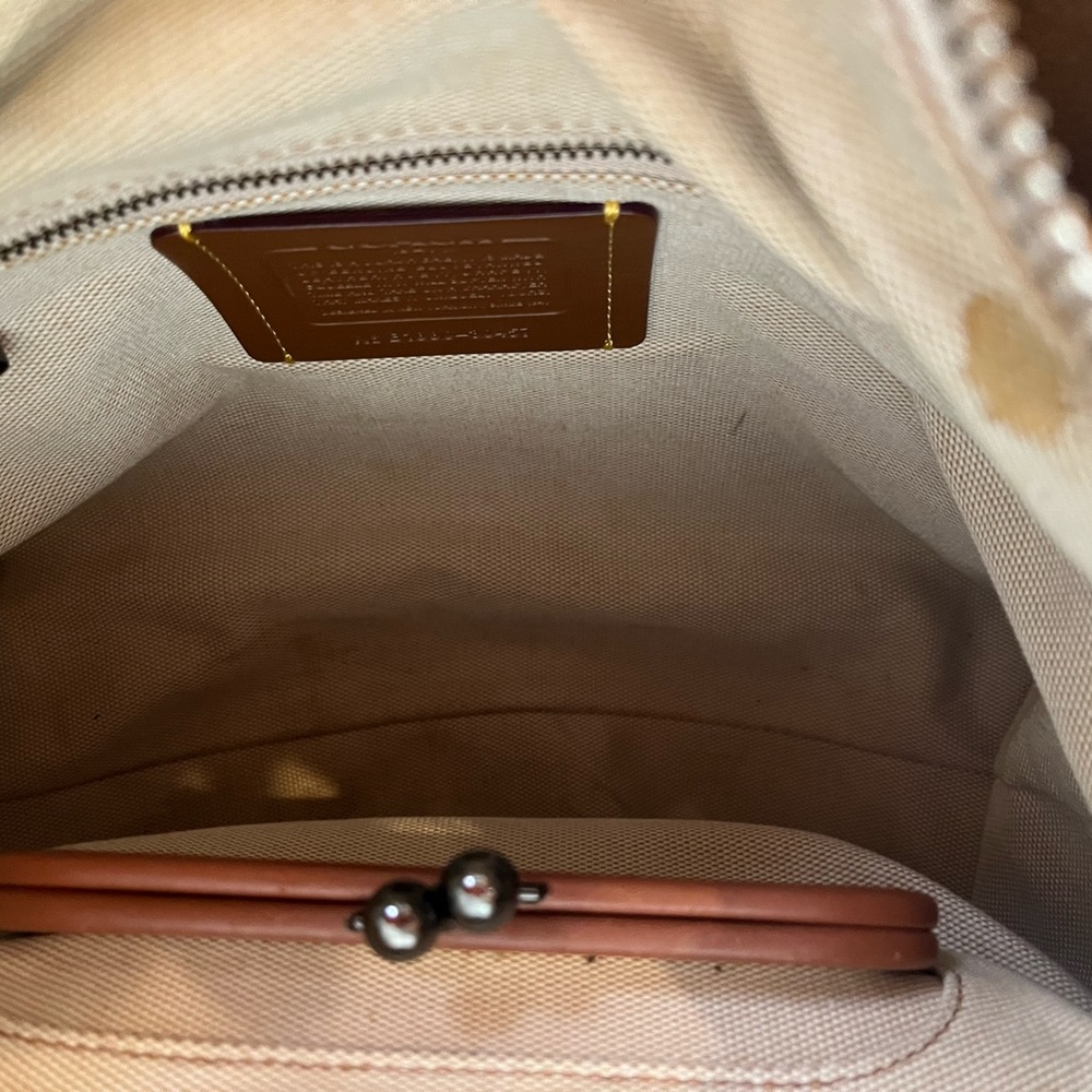 Coach Cream and Tan Pebbled Leather Shoulder Bag - Picture 5 of 10